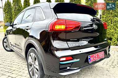 Позашляховик / Кросовер Kia Niro 2021 в 