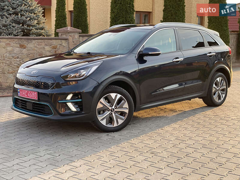Внедорожник / Кроссовер Kia Niro 2021 в 