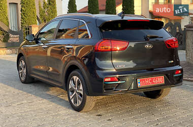 Внедорожник / Кроссовер Kia Niro 2021 в 