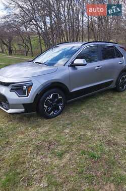 Позашляховик / Кросовер Kia Niro 2023 в Долині