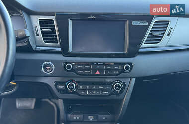 Внедорожник / Кроссовер Kia Niro 2019 в 