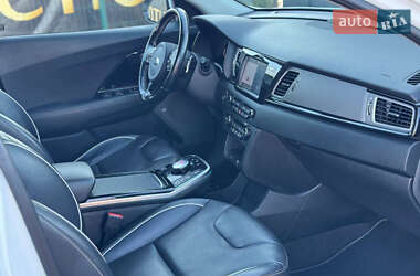 Позашляховик / Кросовер Kia Niro 2019 в 