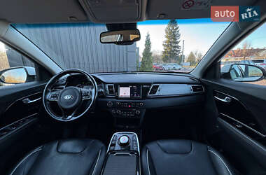 Позашляховик / Кросовер Kia Niro 2019 в 