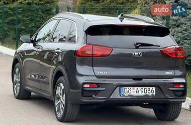 Внедорожник / Кроссовер Kia Niro 2021 в 