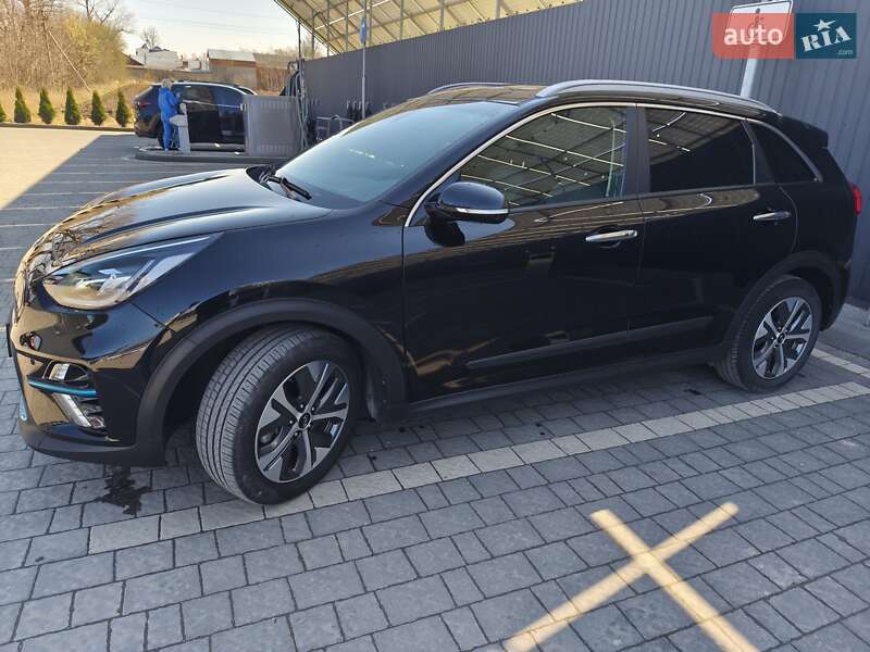 Позашляховик / Кросовер Kia Niro 2020 в Самборі