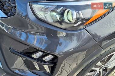 Внедорожник / Кроссовер Kia Niro 2020 в 