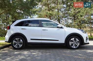 Внедорожник / Кроссовер Kia Niro 2021 в 