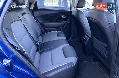 Внедорожник / Кроссовер Kia Niro 2021 в 