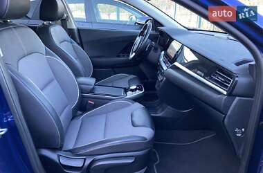 Внедорожник / Кроссовер Kia Niro 2021 в 