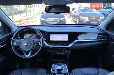 Внедорожник / Кроссовер Kia Niro 2021 в 