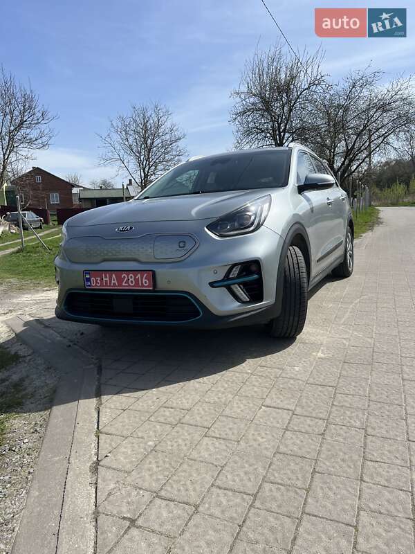 Внедорожник / Кроссовер Kia Niro 2019 в 
