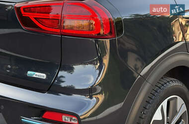 Внедорожник / Кроссовер Kia Niro 2021 в 