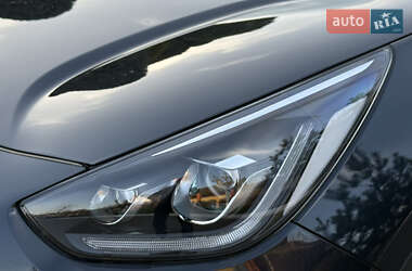 Внедорожник / Кроссовер Kia Niro 2021 в 