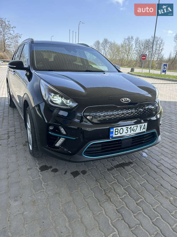 Внедорожник / Кроссовер Kia Niro 2019 в Подгайцах