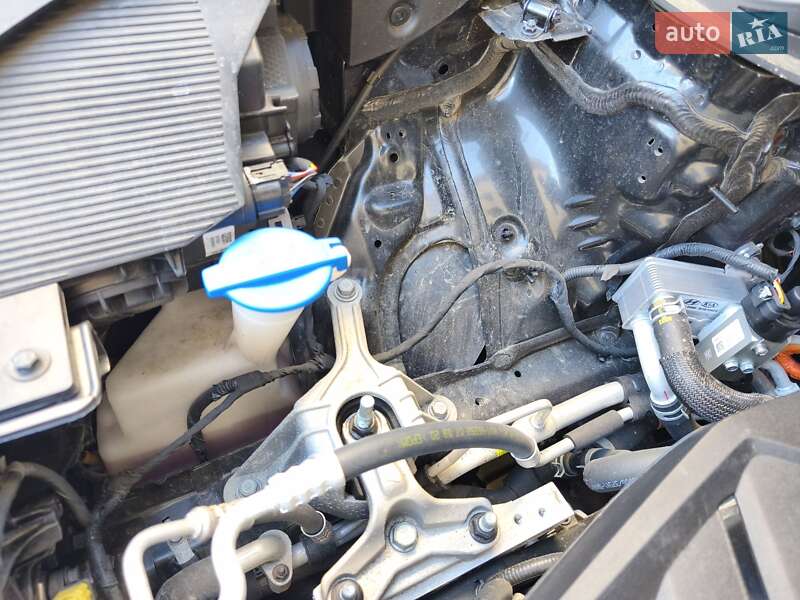 Позашляховик / Кросовер Kia Niro 2020 в Самборі