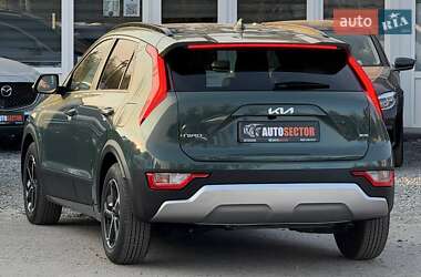 Позашляховик / Кросовер Kia Niro 2022 в 