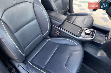 Внедорожник / Кроссовер Kia Niro 2019 в 
