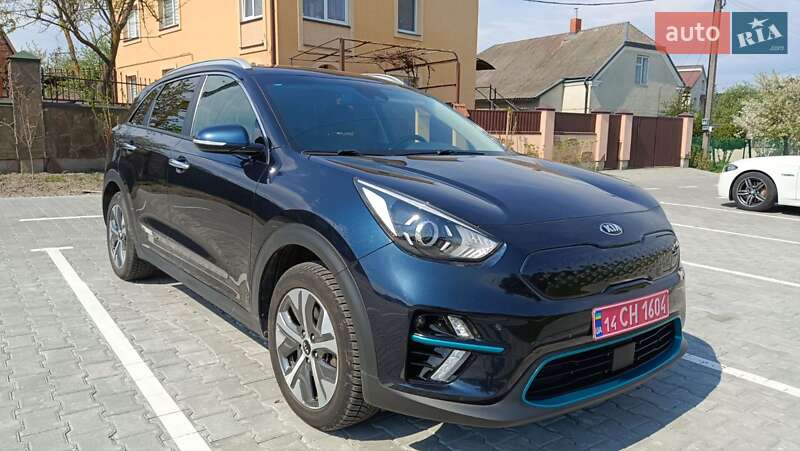 Позашляховик / Кросовер Kia Niro 2020 в Львові