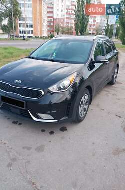 Позашляховик / Кросовер Kia Niro 2017 в Кременчуці