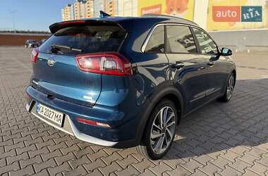 Внедорожник / Кроссовер Kia Niro 2017 в 