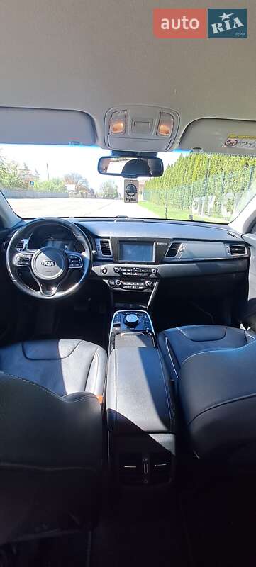 Внедорожник / Кроссовер Kia Niro 2019 в Черновцах