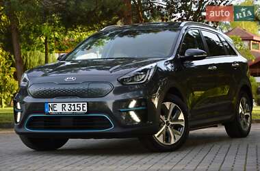 Позашляховик / Кросовер Kia Niro 2021 в 