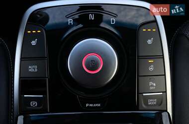 Внедорожник / Кроссовер Kia Niro 2021 в 