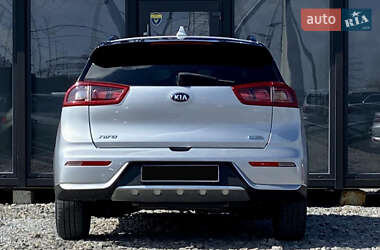 Внедорожник / Кроссовер Kia Niro 2018 в 