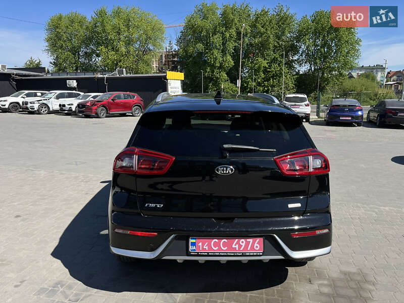 Внедорожник / Кроссовер Kia Niro 2016 в Львове