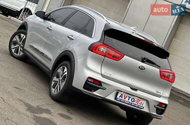 Позашляховик / Кросовер Kia Niro 2019 в 