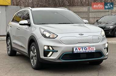 Позашляховик / Кросовер Kia Niro 2019 в 