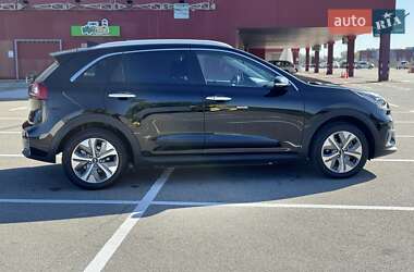 Внедорожник / Кроссовер Kia Niro 2019 в 
