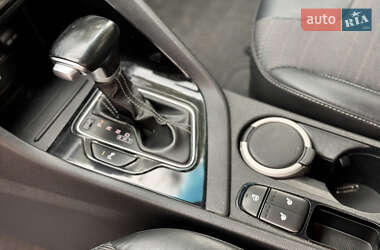 Внедорожник / Кроссовер Kia Niro 2018 в 