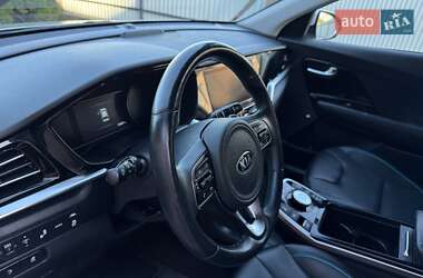 Позашляховик / Кросовер Kia Niro 2020 в 