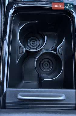 Позашляховик / Кросовер Kia Niro 2020 в 
