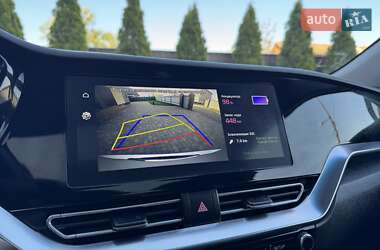 Позашляховик / Кросовер Kia Niro 2020 в 