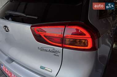 Позашляховик / Кросовер Kia Niro 2020 в 