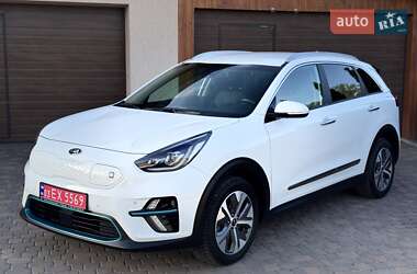 Позашляховик / Кросовер Kia Niro 2021 в Чернівцях