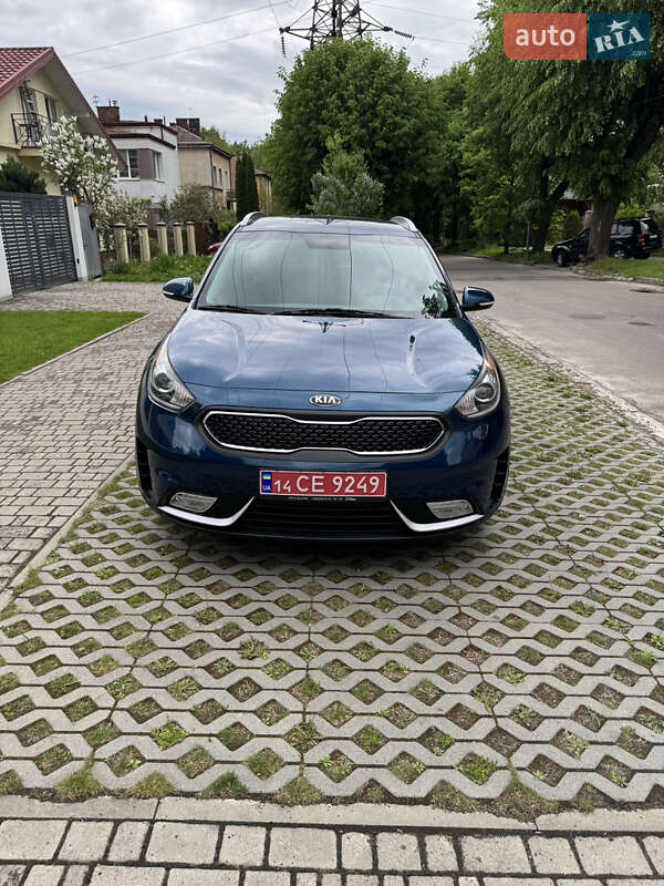 Kia Niro 2016