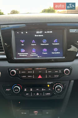 Внедорожник / Кроссовер Kia Niro 2019 в 