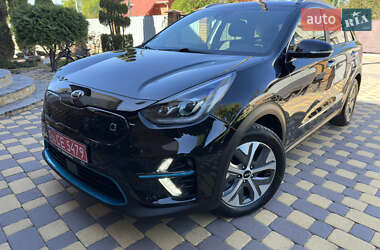 Позашляховик / Кросовер Kia Niro 2022 в 