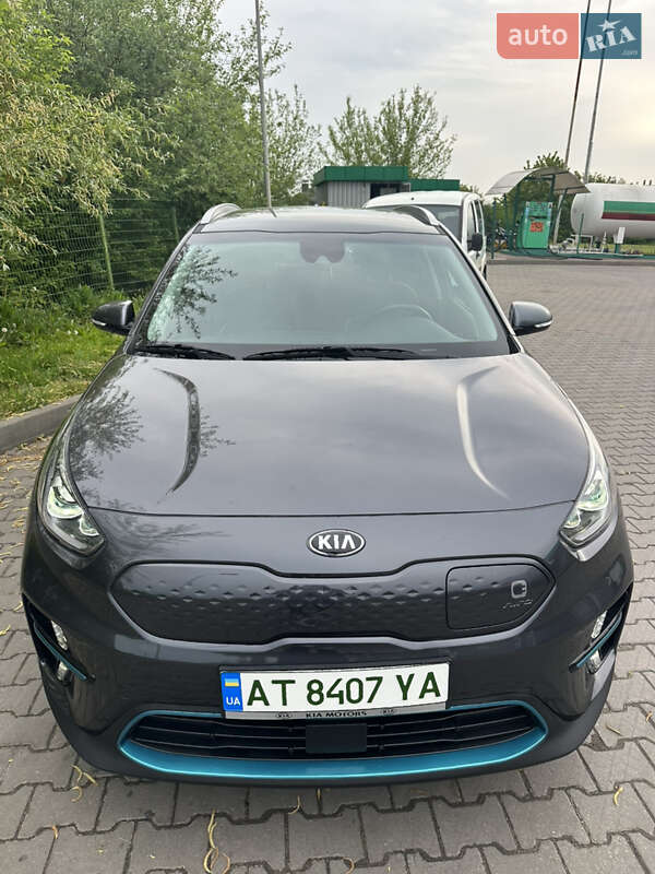 Внедорожник / Кроссовер Kia Niro 2020 в 