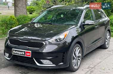 Внедорожник / Кроссовер Kia Niro 2017 в Киеве