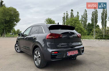 Позашляховик / Кросовер Kia Niro 2020 в 