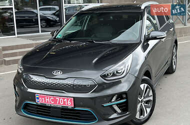 Позашляховик / Кросовер Kia Niro 2021 в 
