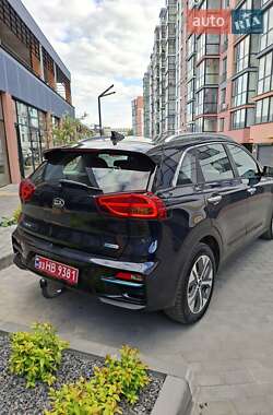 Внедорожник / Кроссовер Kia Niro 2020 в 
