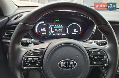 Внедорожник / Кроссовер Kia Niro 2020 в 