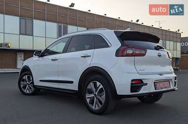 Позашляховик / Кросовер Kia Niro 2020 в 