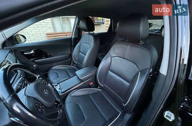 Внедорожник / Кроссовер Kia Niro 2019 в 