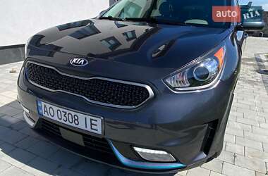 Внедорожник / Кроссовер Kia Niro 2018 в 